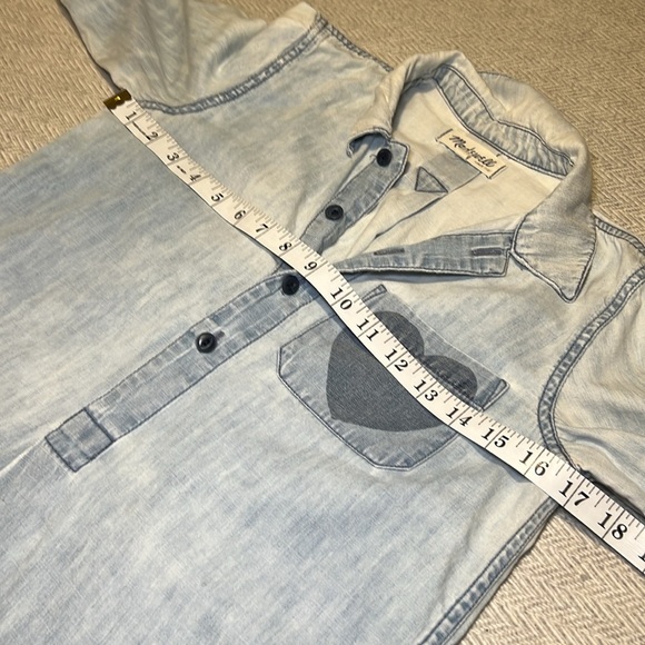 Madewell Chambray Shirt Wiith Heart Detail. Size XXS. - Picture 3 of 11